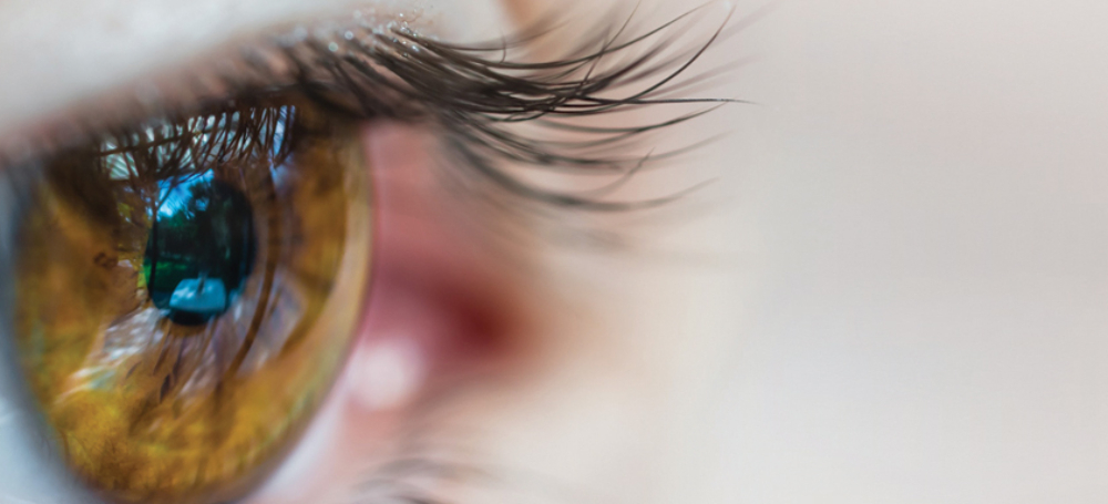 Eyes slider 1