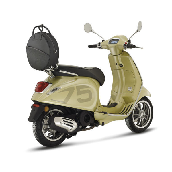 02 Vespa Primavera 75th