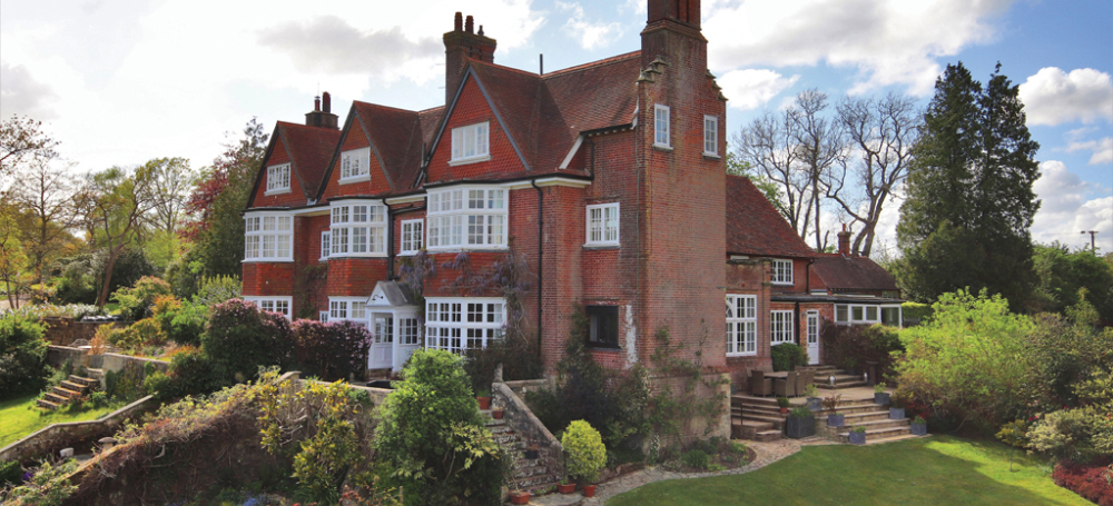 The Middle House Sharnden Manor 2