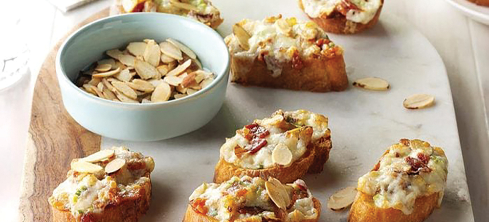 Almond Bacon Cheese Crostini EXPS BMZ17 35468 D10 25 5b 1